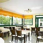 Galaxias Hotel Káto Loutrákion