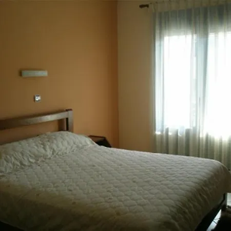 Galaxias Loutraki (Pella)