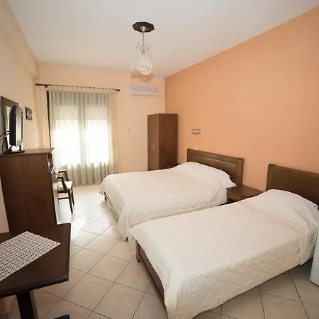 Ξενοδοχείο Galaxias 3*